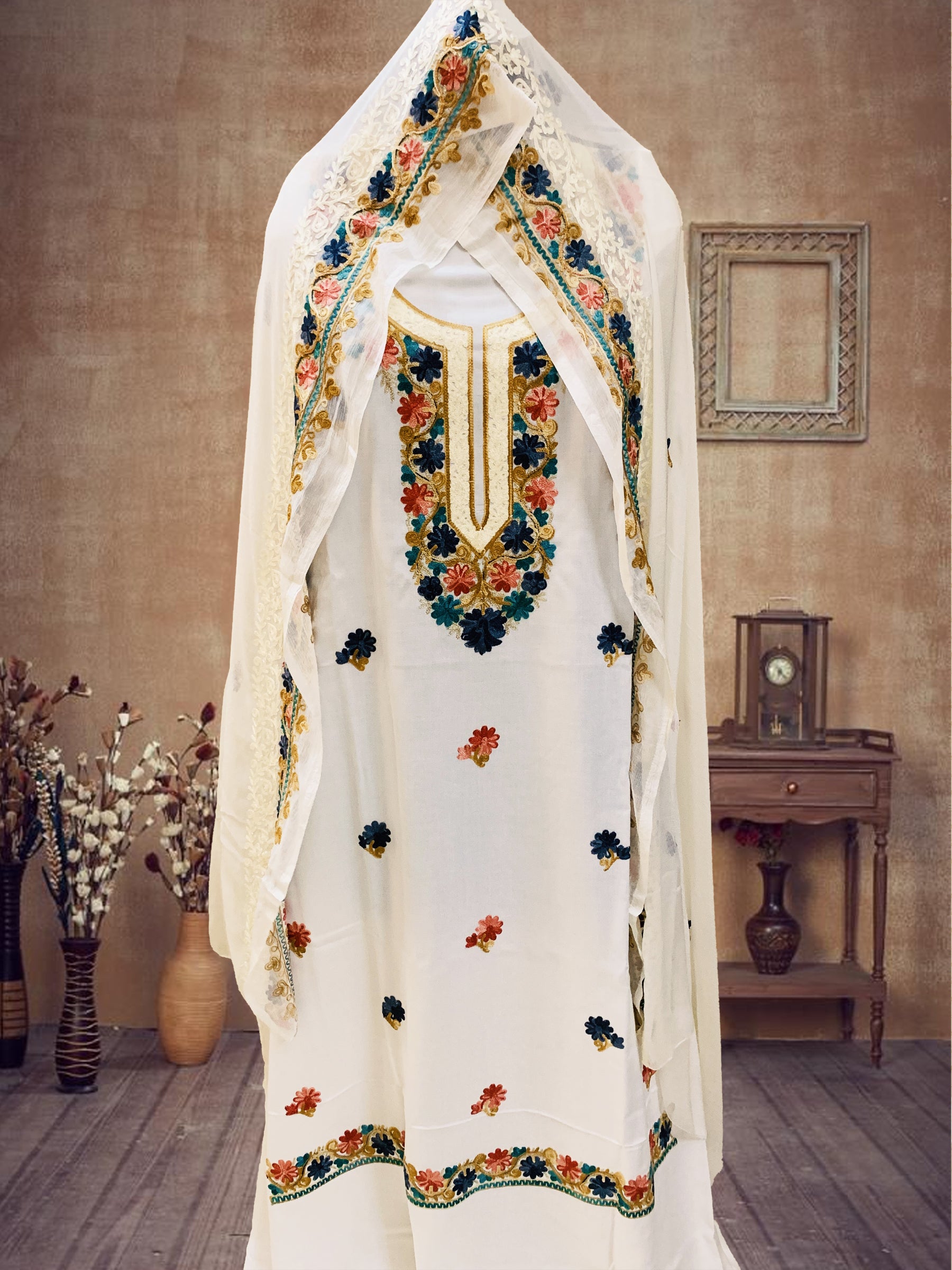 SS Creations Kashmiri Suit SSAPR1403